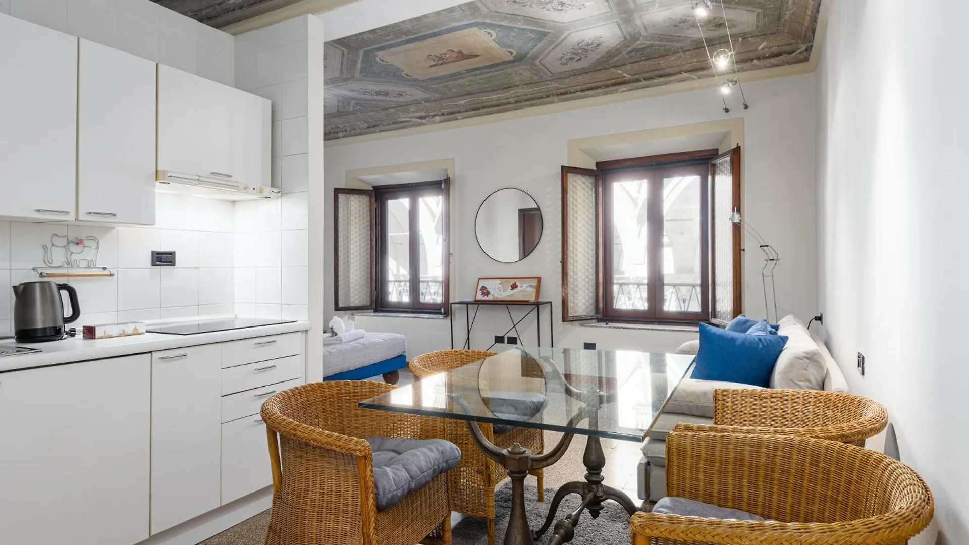 Unyca - La Loggia Suite Italy